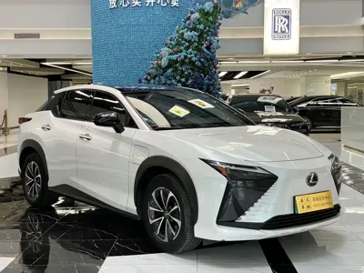 Lexus RZ