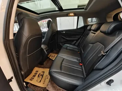 GAC Motor Trumpchi GS4
