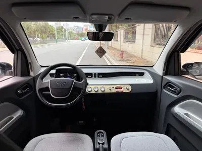 Wuling MINIEV