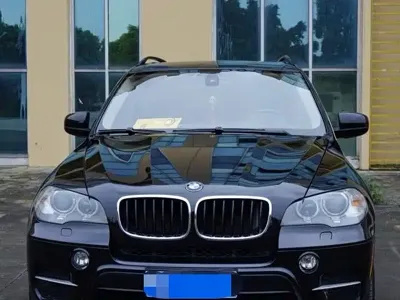 BMW X5 (Import)