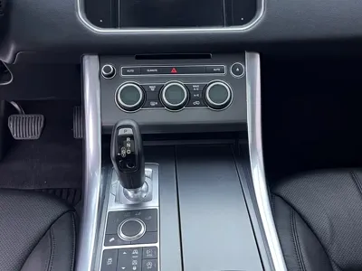 Land Rover Sport
