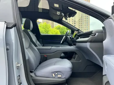Xpeng G6