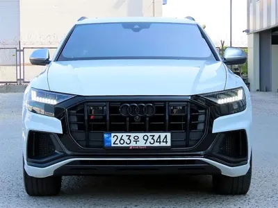 Audi SQ8