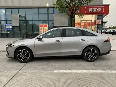 Roewe D7