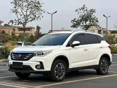 GAC Motor Trumpchi GS4