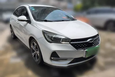 Chery Arrizo 5
