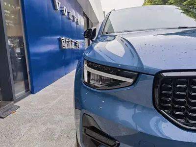 Volvo XC40