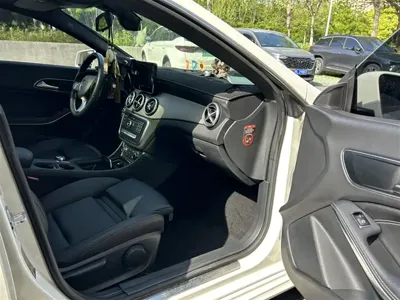 Mercedes-Benz CLA (Import)