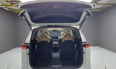 Kia Canival