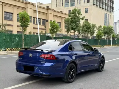 Volkswagen Lamando