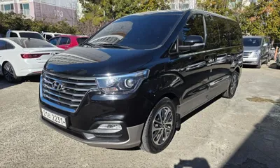 Hyundai Starex