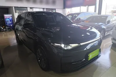 Leapmotor C10