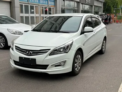 Hyundai Verna