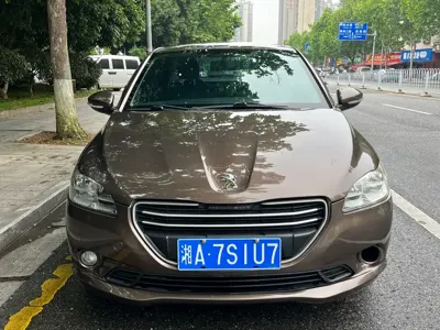 Peugeot 301