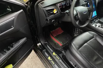 Ford Taurus