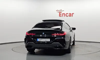 BMW 8-Series