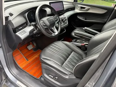 Roewe iMAX8