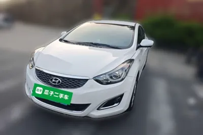 Hyundai Elantra (5th Generation