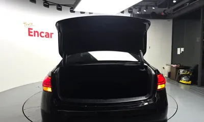 Hyundai Aslan