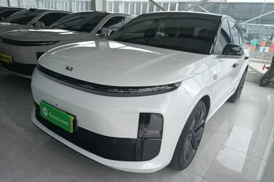 Li Auto L6