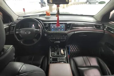 GAC Trumpchi GS8
