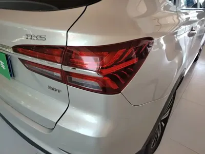Roewe RX5