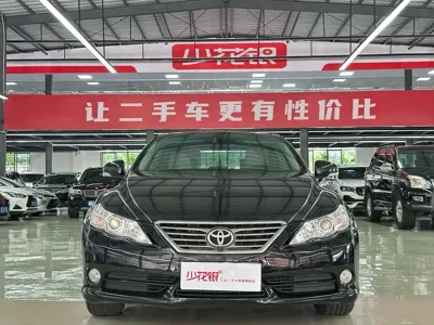 Toyota Reiz