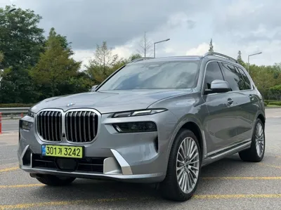 BMW X7