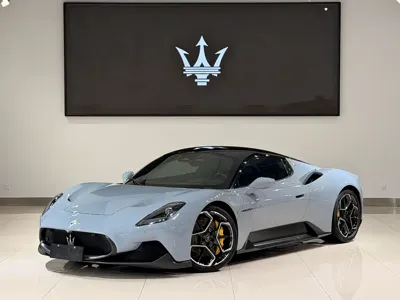 Maserati MC20