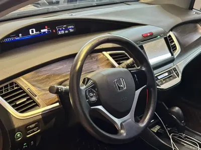 Honda Jade