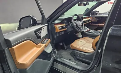 Lincoln Aviator
