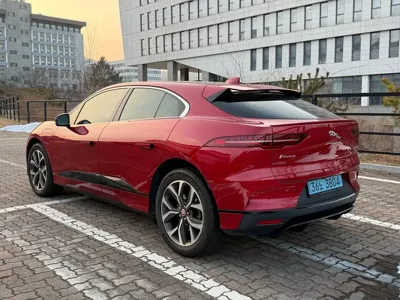 Jaguar I-Pace