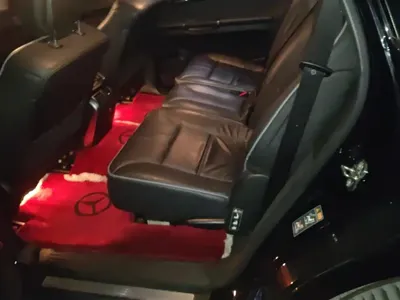 Mercedes-Benz R-Class