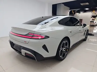 Xiaomi SU7