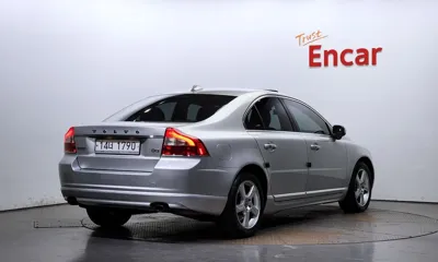 Volvo S80