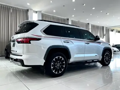 Toyota Sequoia