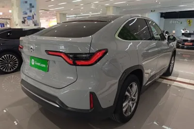 Nio EC6