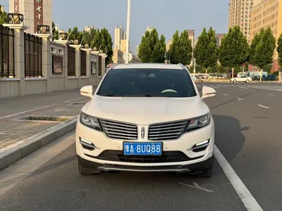 Lincoln MKC