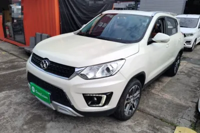BAIC Senova X35
