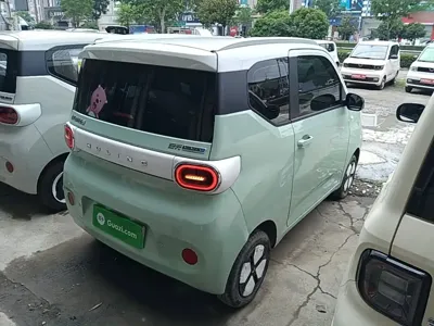 Wuling MINIEV
