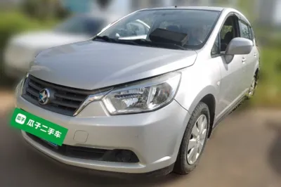 Venucia R50