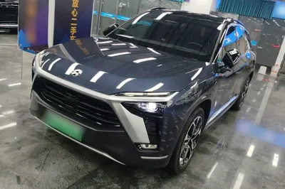Nio ES8