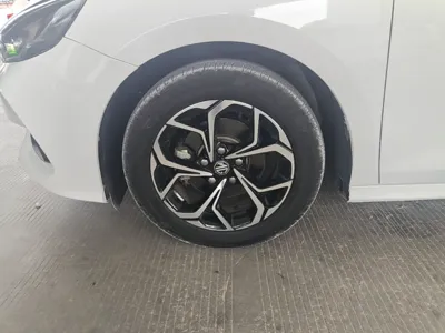 MG 5