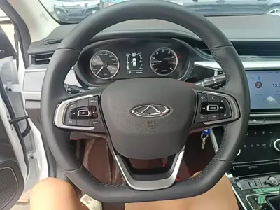 Chery Arrizo 5