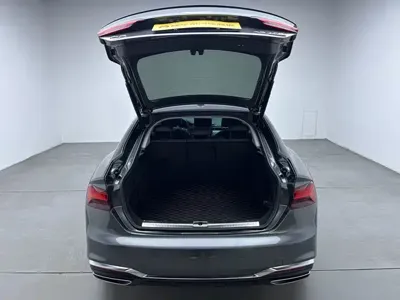 Audi A5 (Import)