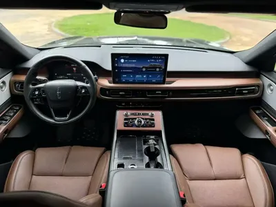 Lincoln Aviator