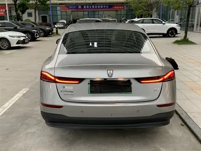 Roewe D7
