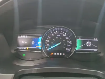Ford Explorer (Import)
