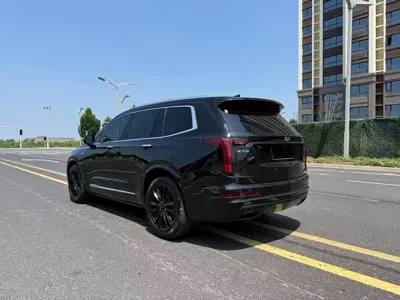 Cadillac XT6