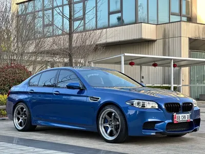 BMW M5